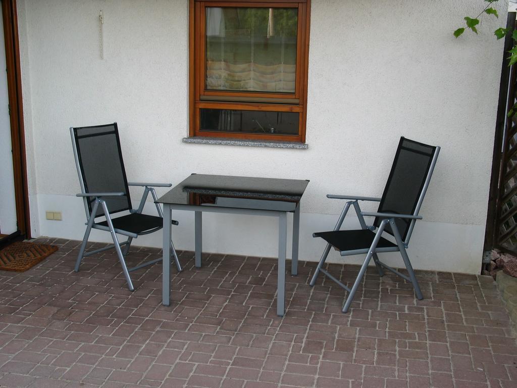 2-Zimmer-Ferienwohnung Gartenblick Rottweil Extérieur photo