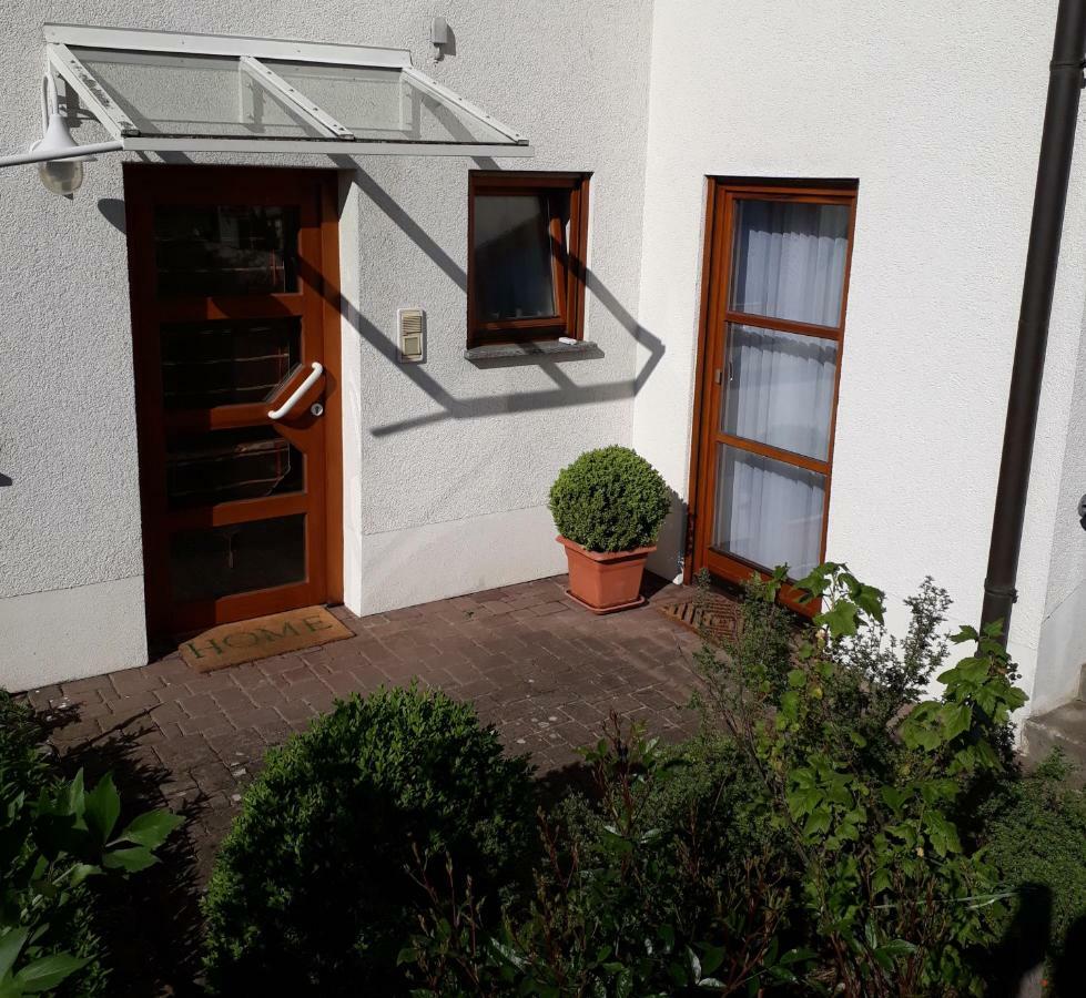 2-Zimmer-Ferienwohnung Gartenblick Rottweil Extérieur photo